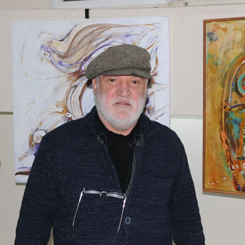 Tuncer ERTUĞRUL için geçici sanatçı portresi